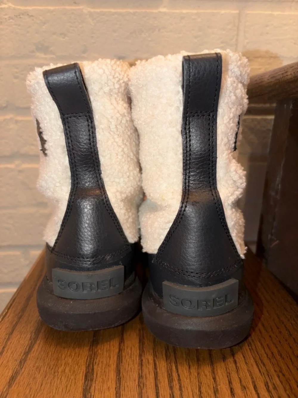 Authentic Sorel Explorer II Joan Cozy Boots— Like New— Size 7